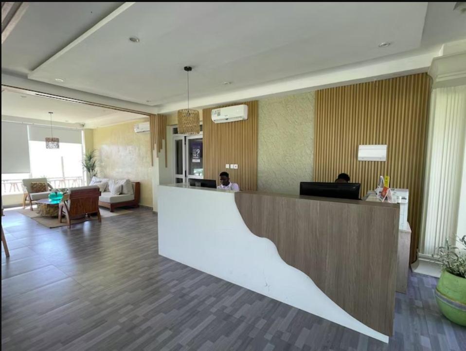 Ocean Green Beach Resort Prampram Eksteriør billede