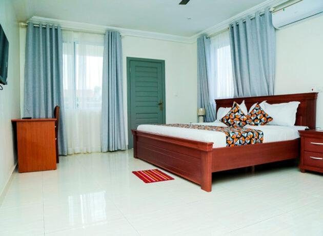 Ocean Green Beach Resort Prampram Eksteriør billede