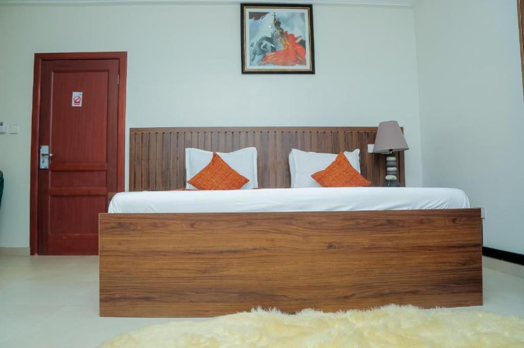 Ocean Green Beach Resort Prampram Eksteriør billede